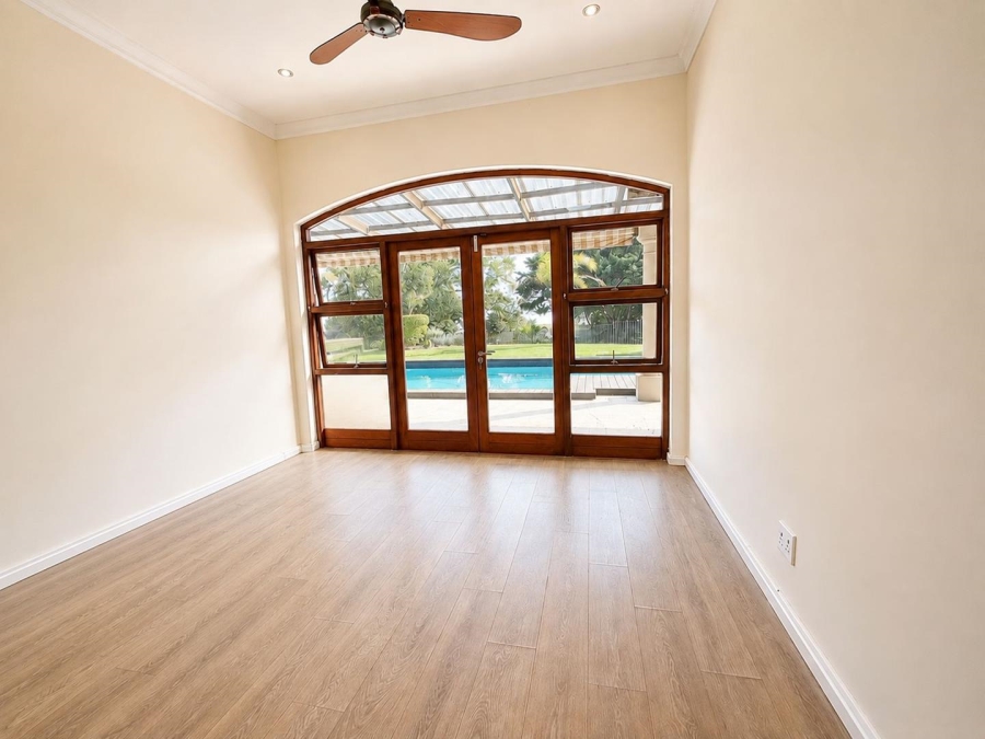 To Let 4 Bedroom Property for Rent in Klein Zevenwacht Western Cape